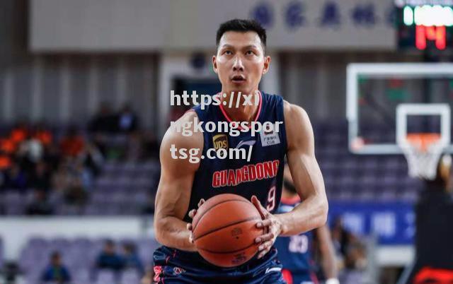 易建联正式宣布退出NBA赛场，回国效力CBA引发球迷热议